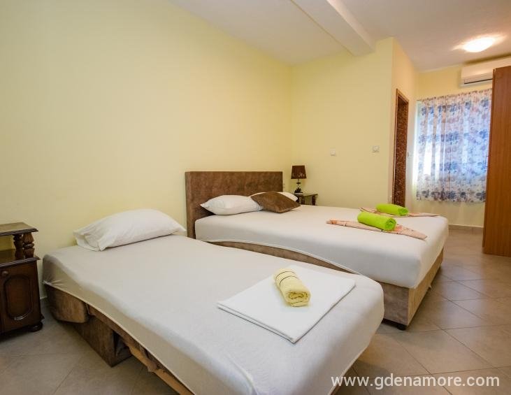 Apartmani Ramiz-86